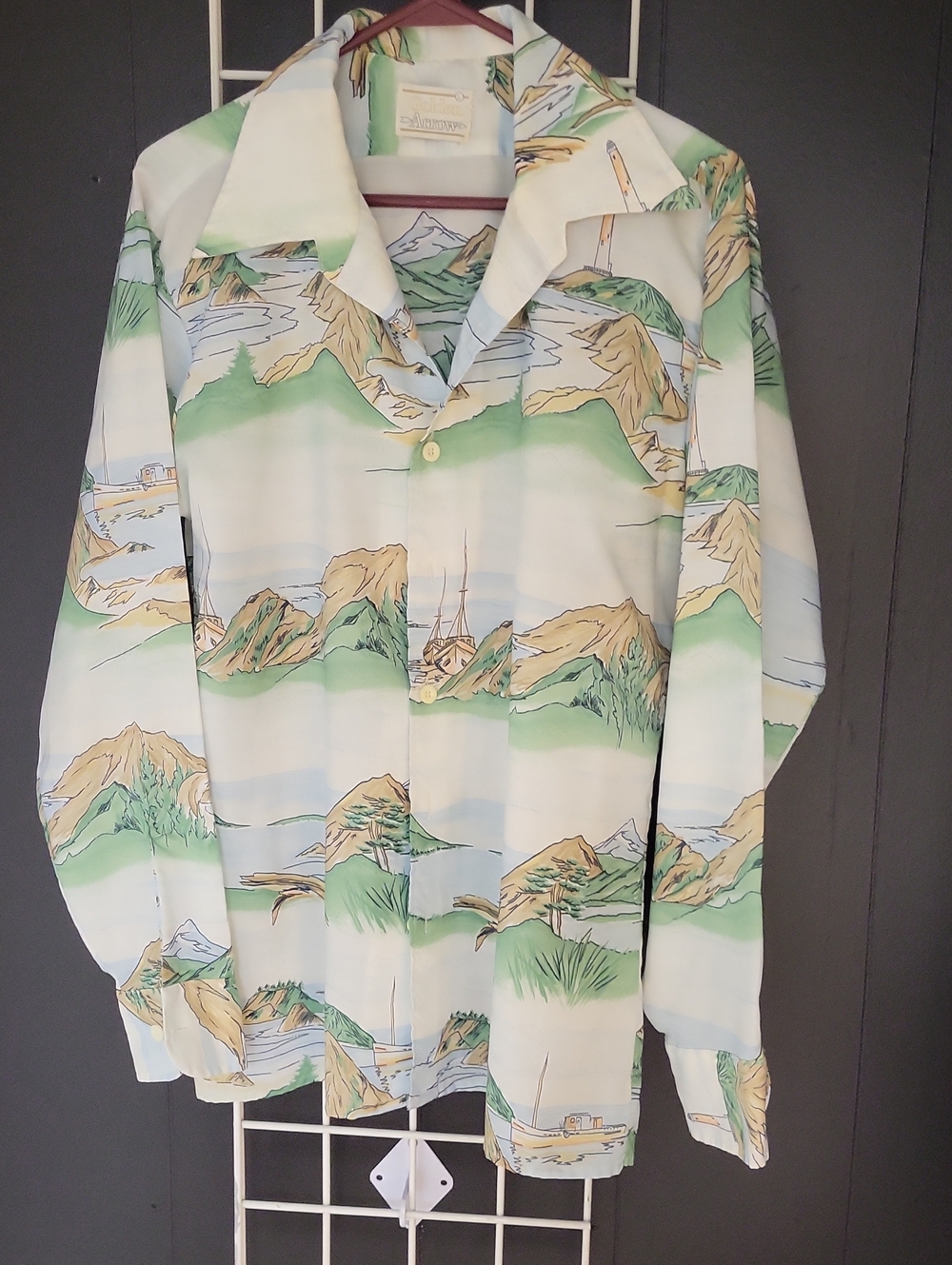 Vtg. Golden ARROW MEN'S Nautucal Scene, Size L